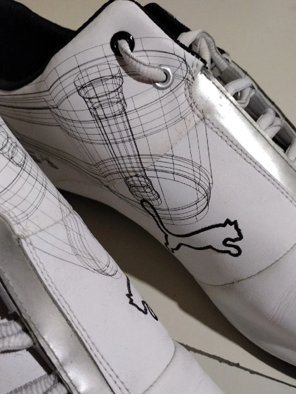 Men's Puma Future Cat S1 White Sneakers with Black Logos and Graphic Details